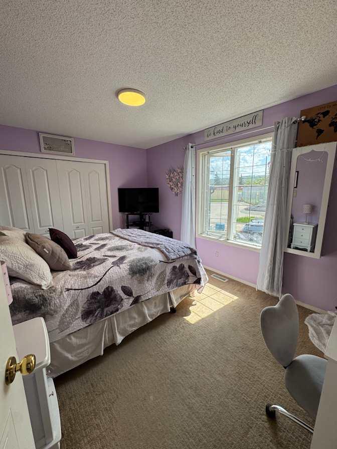 Courtney's room