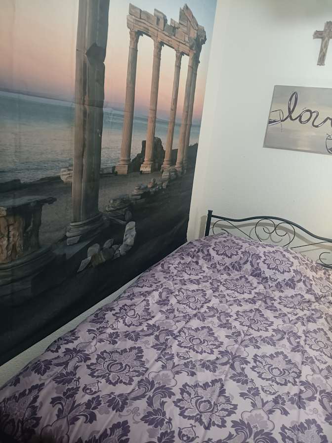 mark's room