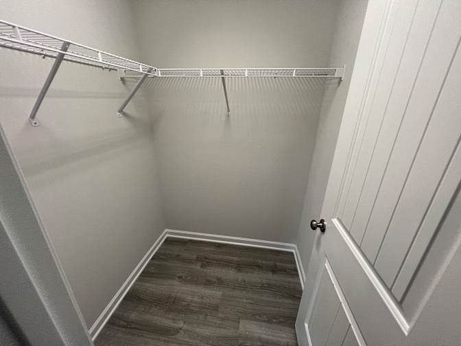 Alcove Rooms's room