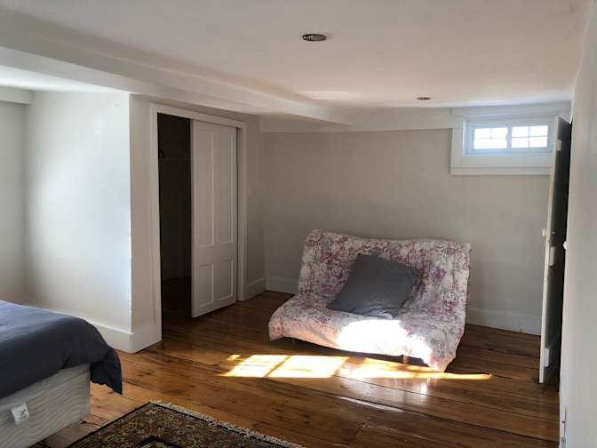 CRG Properties's room