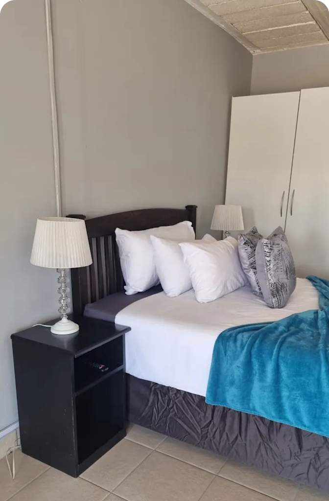 Veronica's room