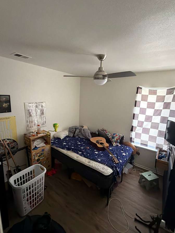 Franco's room