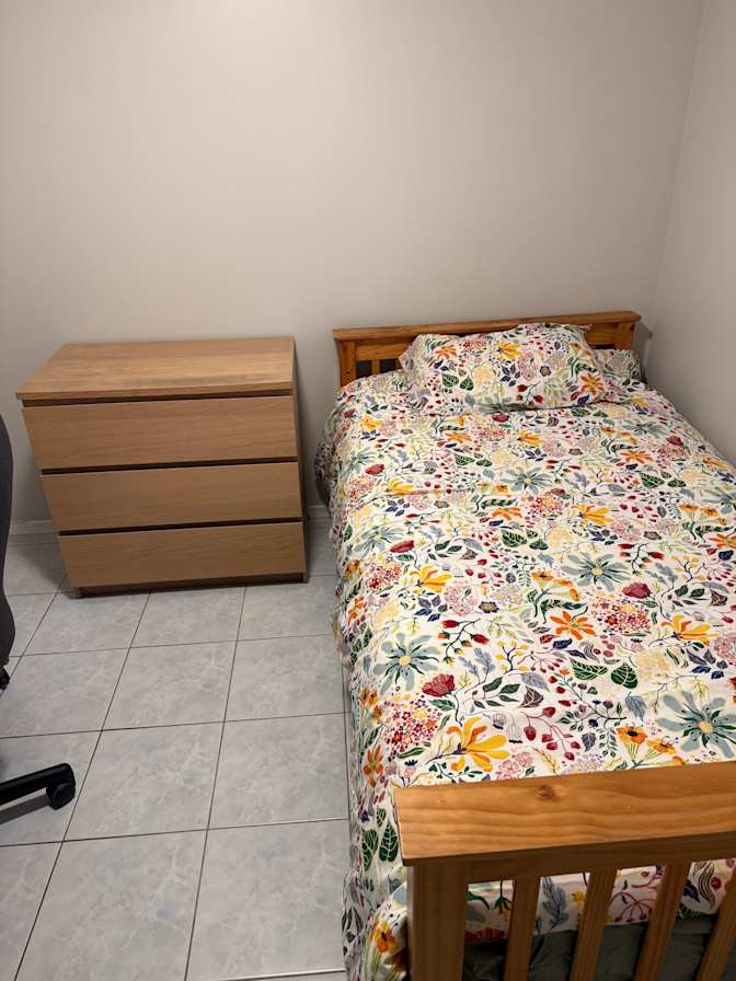 adel's room