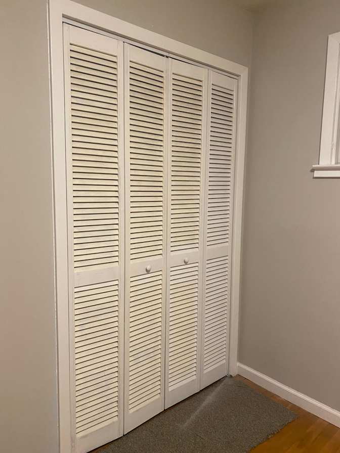 Scarlett's room