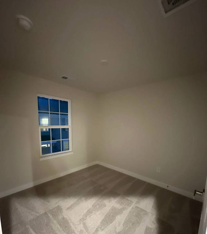 JoJo's room
