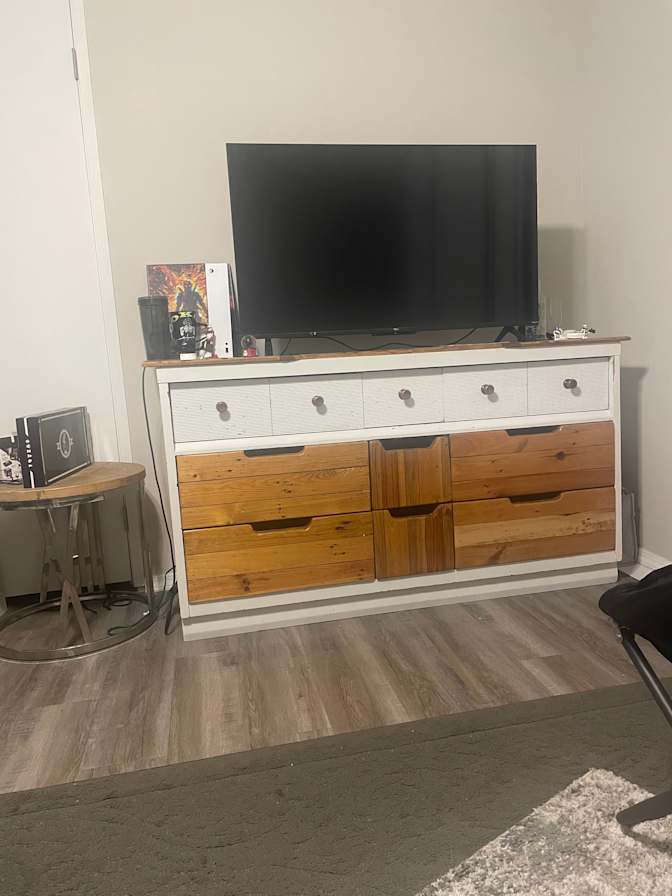 Emile's room