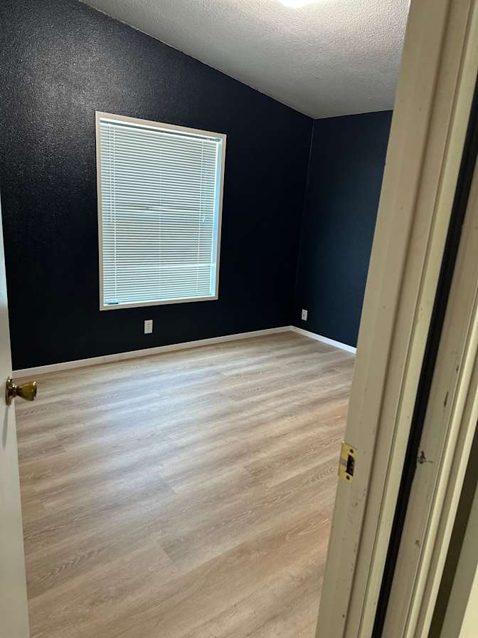 Juan Reyes's room