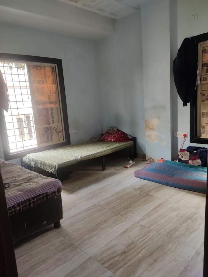 Yash's room