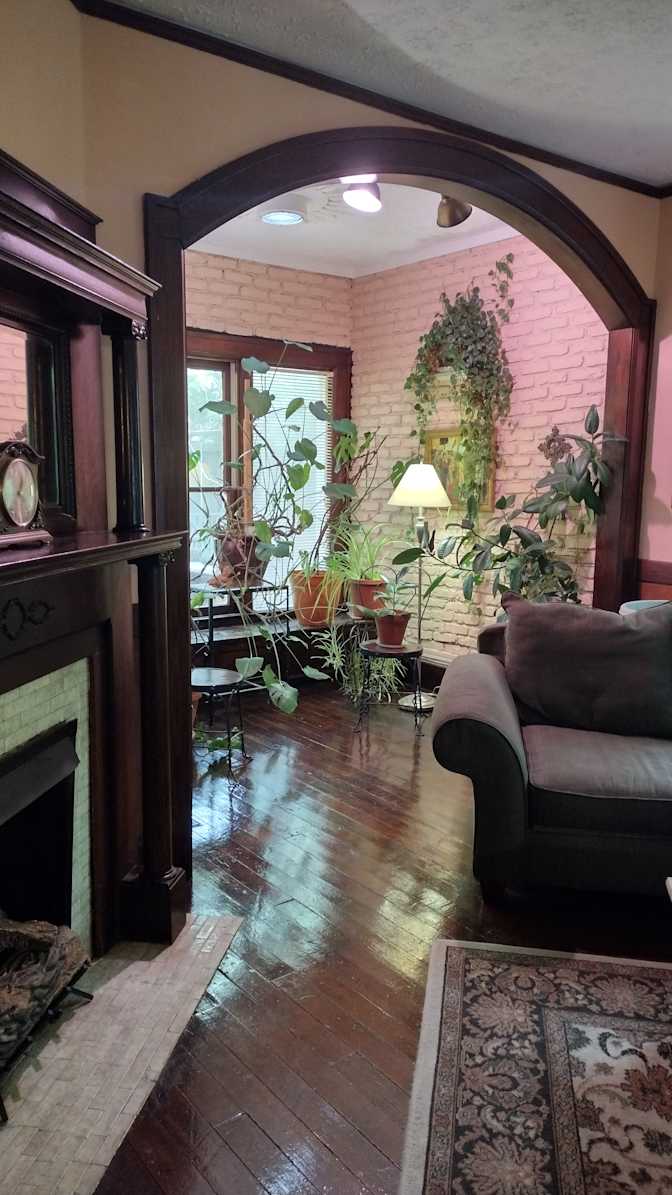 Mark Jassel's room