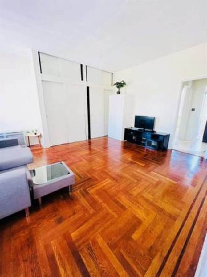 apartment's room