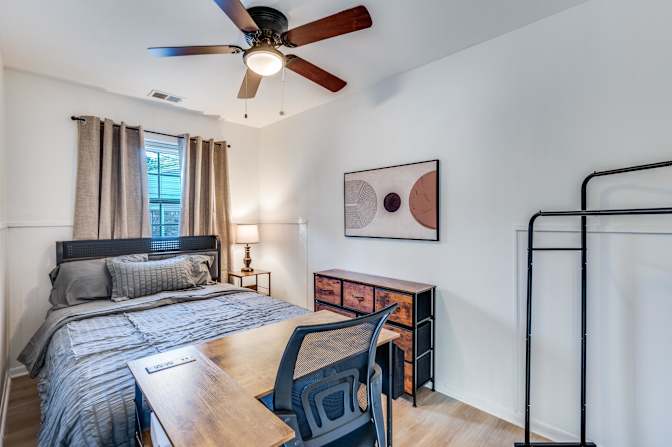 PadSplit's room