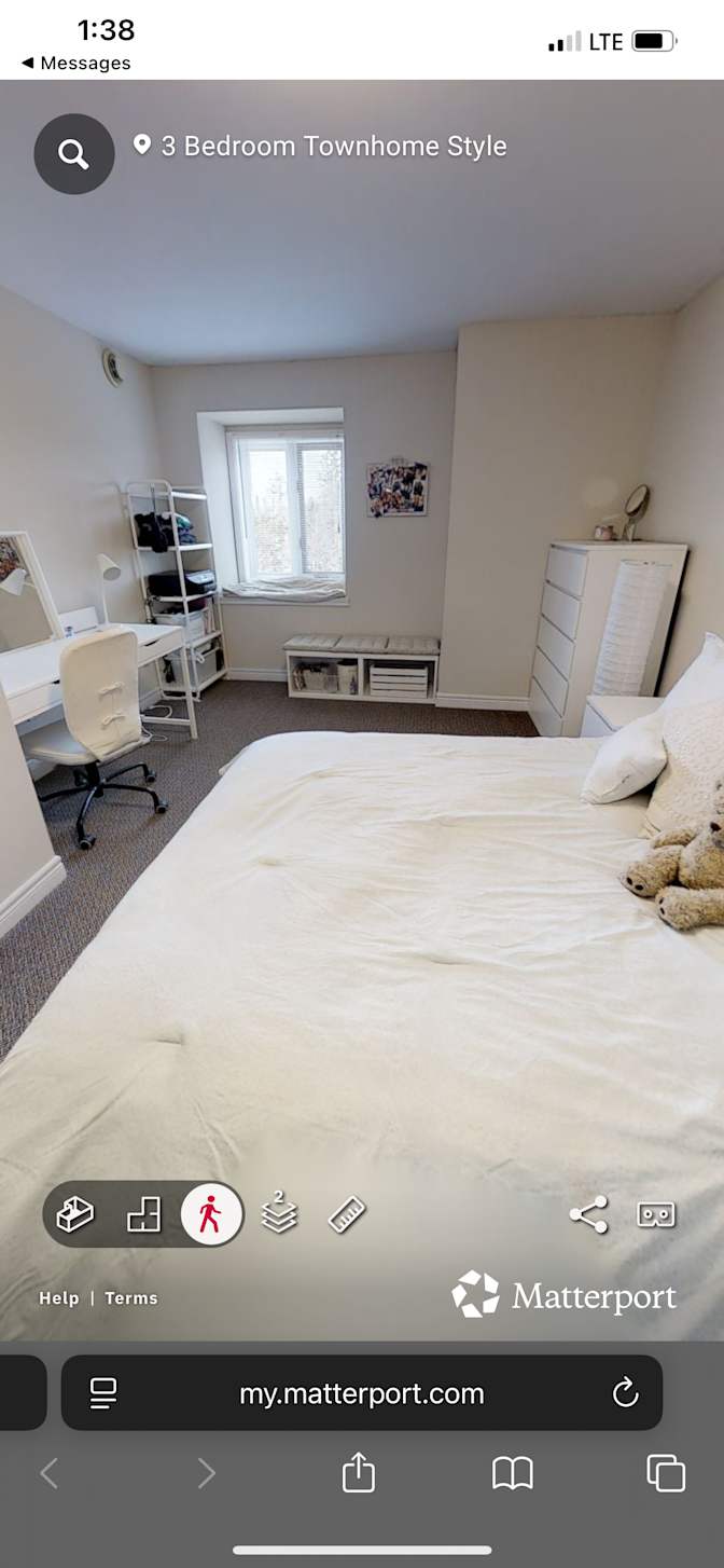 John Kaniuk's room