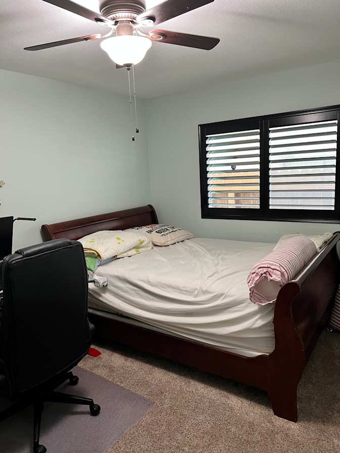 Mark's room