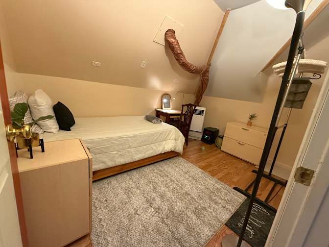 Cote's room