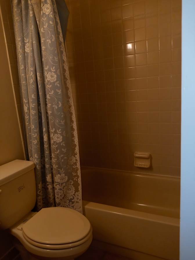 Donna's room