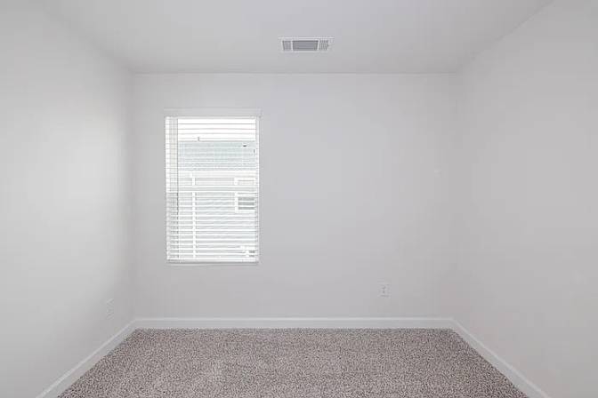 Alcove Rooms's room