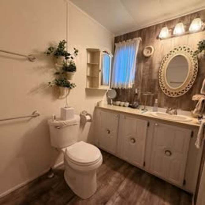 Vicky's room