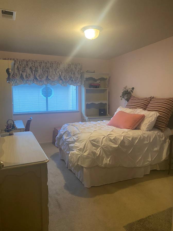 Araceli's room