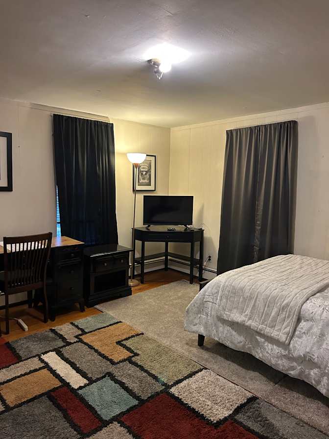 armani's room