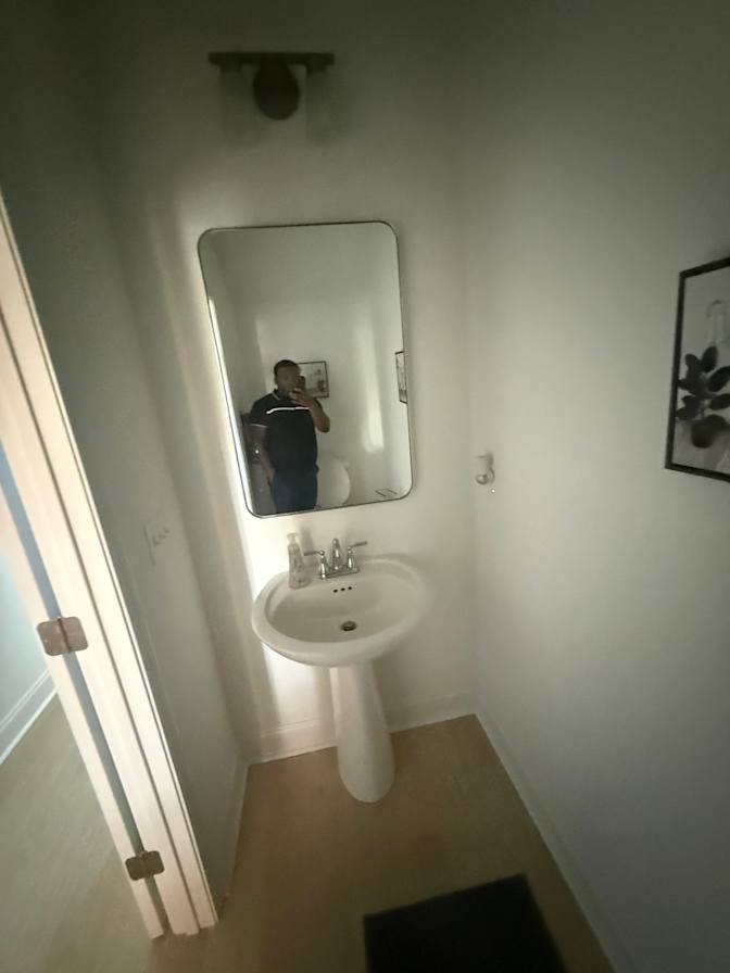 Desmond's room