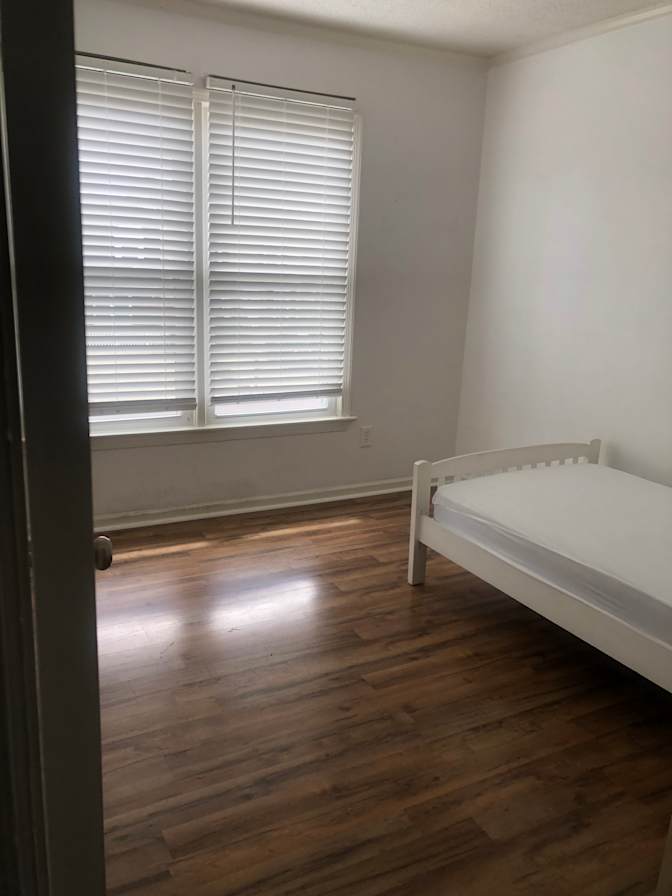 Jojo's room