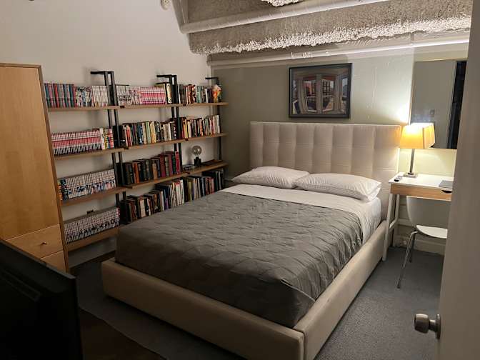 Demetri Dokos's room