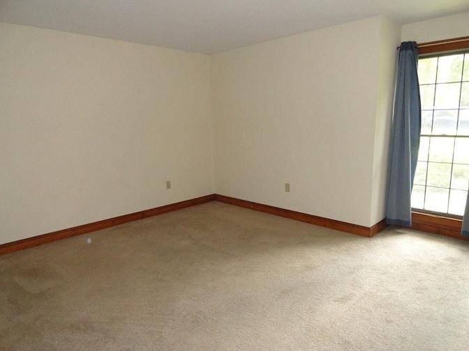 Alcove Rooms's room