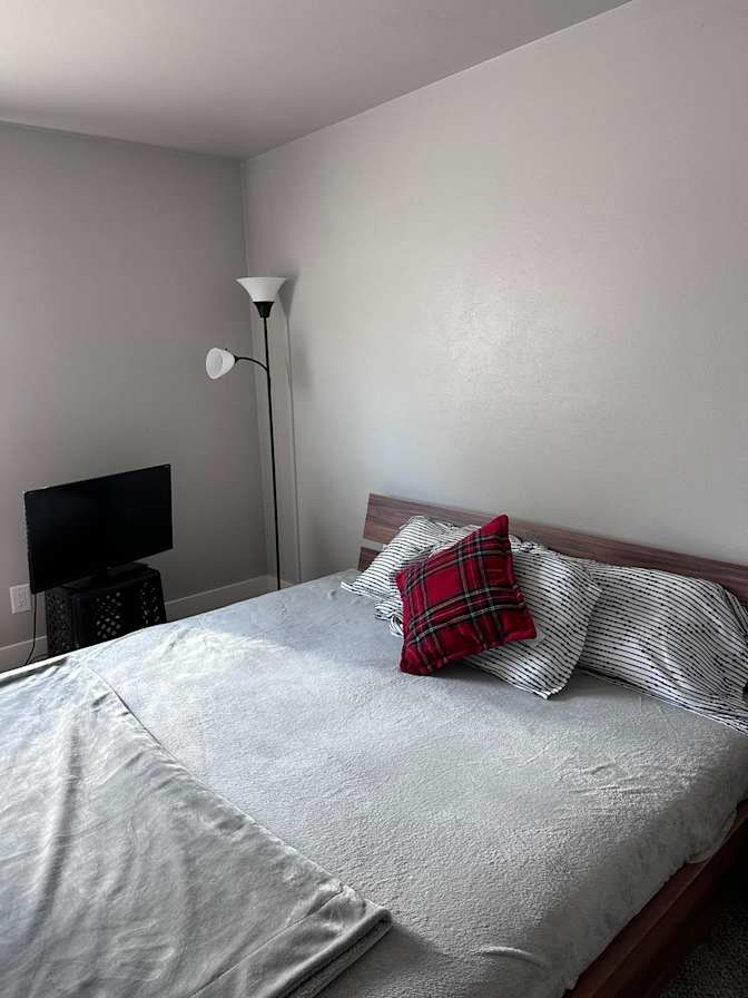 El's room