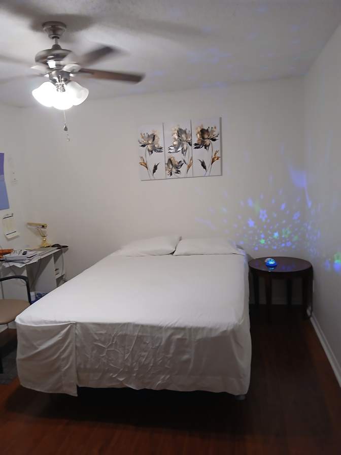 Mimi 's room's room