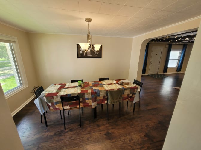 Neil Virani's room
