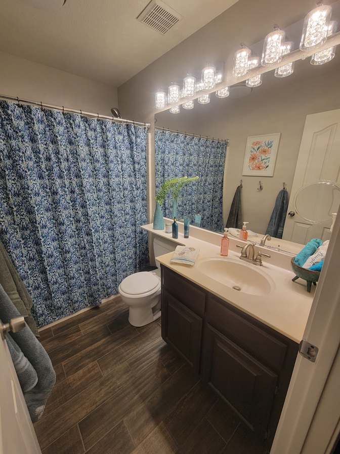 Tammy's room