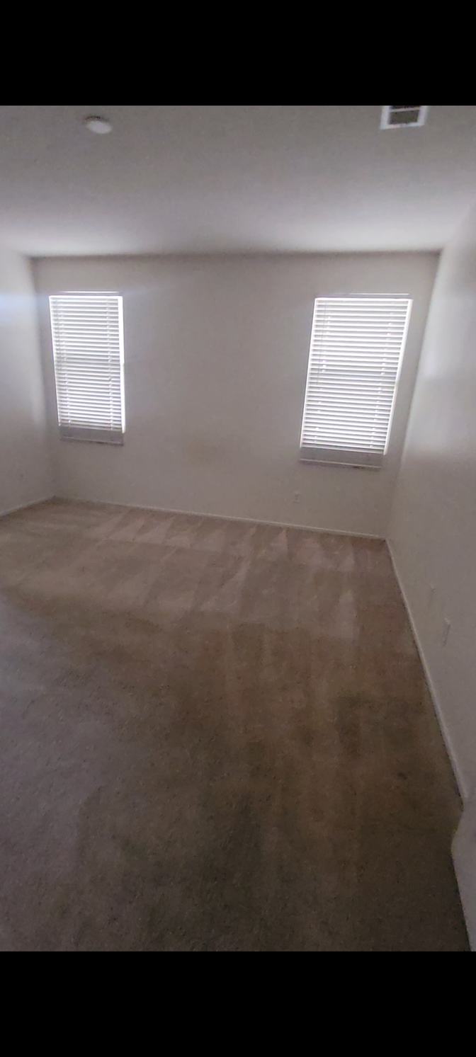 Lynn's room
