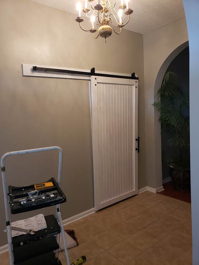 Thomas's room
