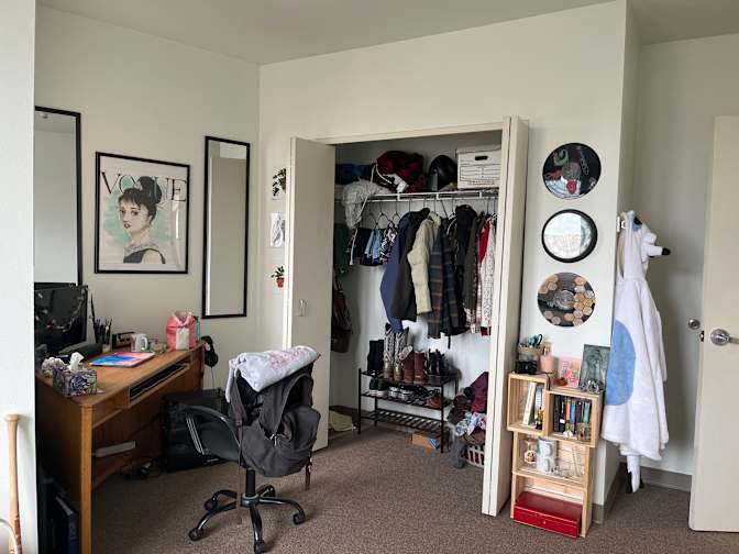 Isabella's room