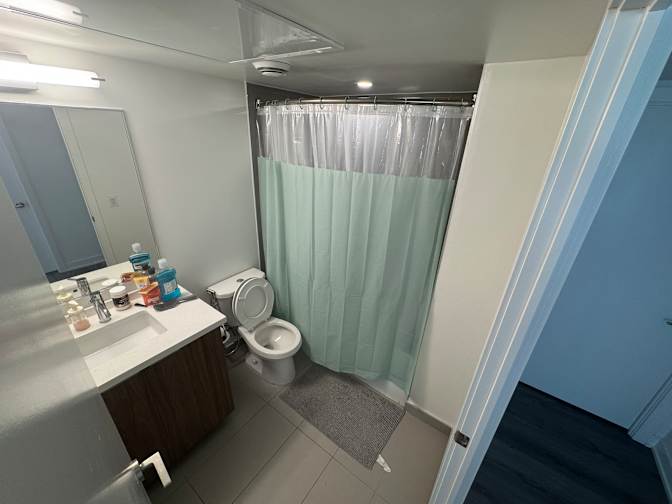 Sidak Singh Kohli's room