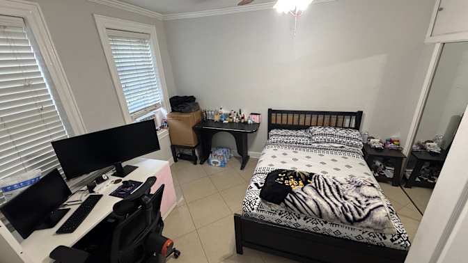 Grp two six ListMgr's room