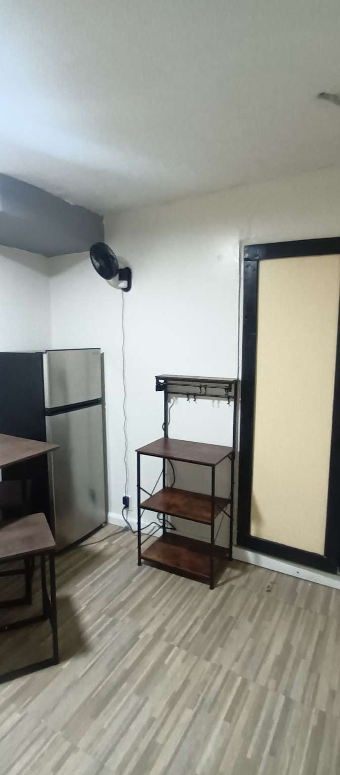 Eddie's room