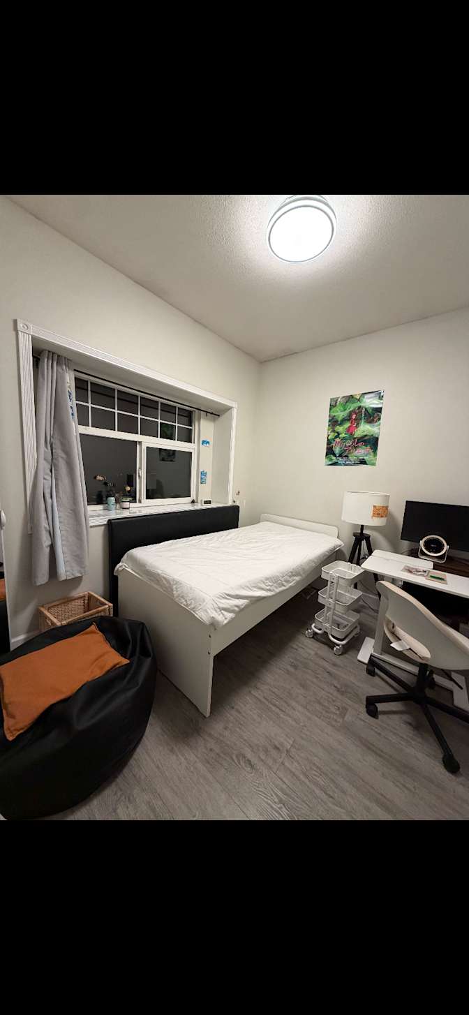 Belin's room