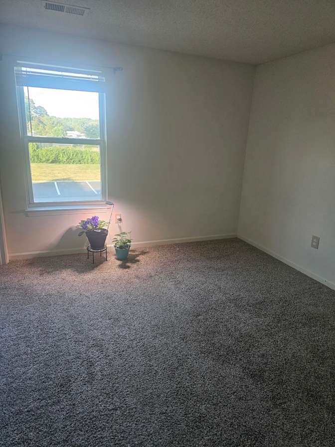 Etta Estes's room