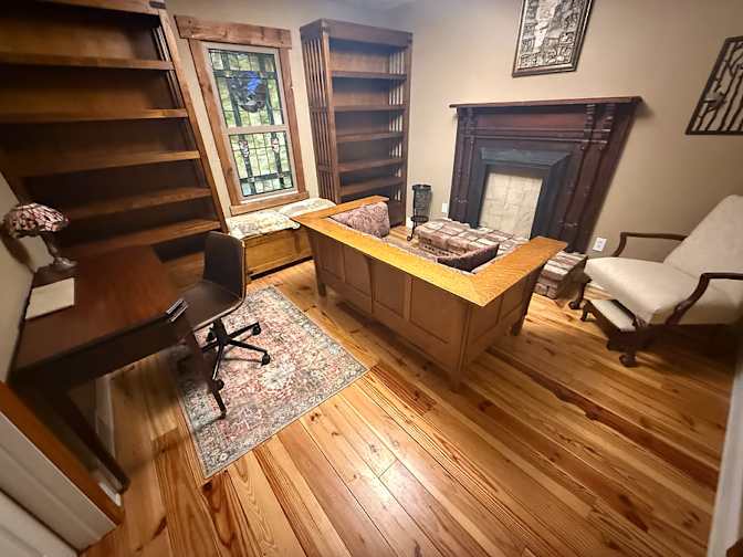 Jennifer's room