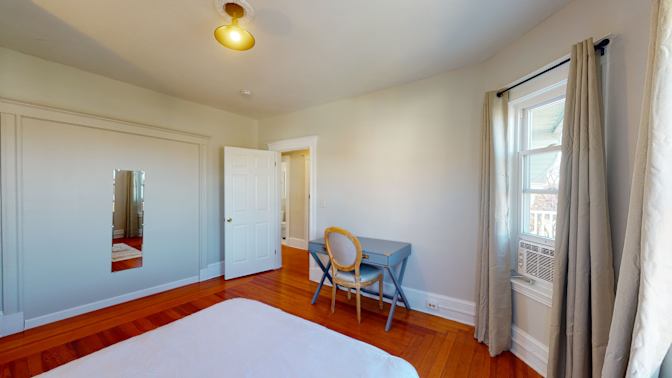 Sam June's room