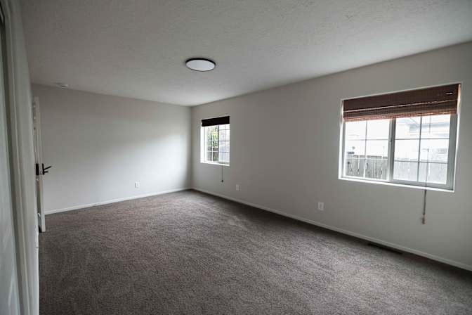 Isaak's room