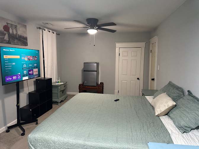 Ana's room
