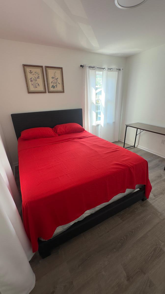 CRISTIAN ARANEDA's room