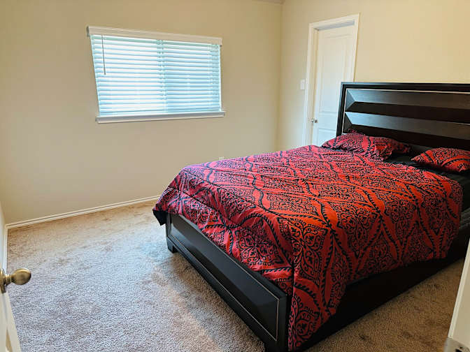 Dinesh's room