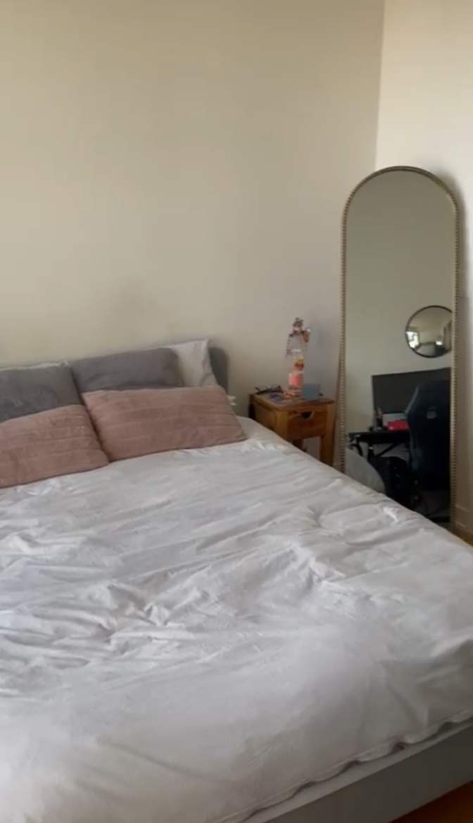 Hector's room