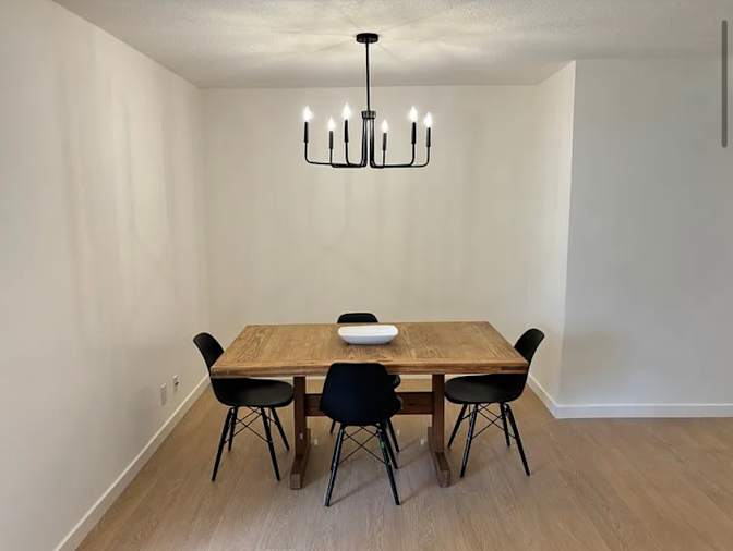 AnOasisAwsits's room