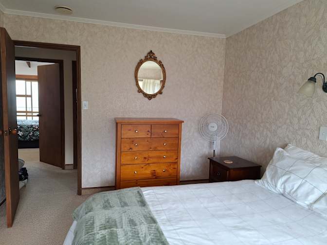 Robyn's room