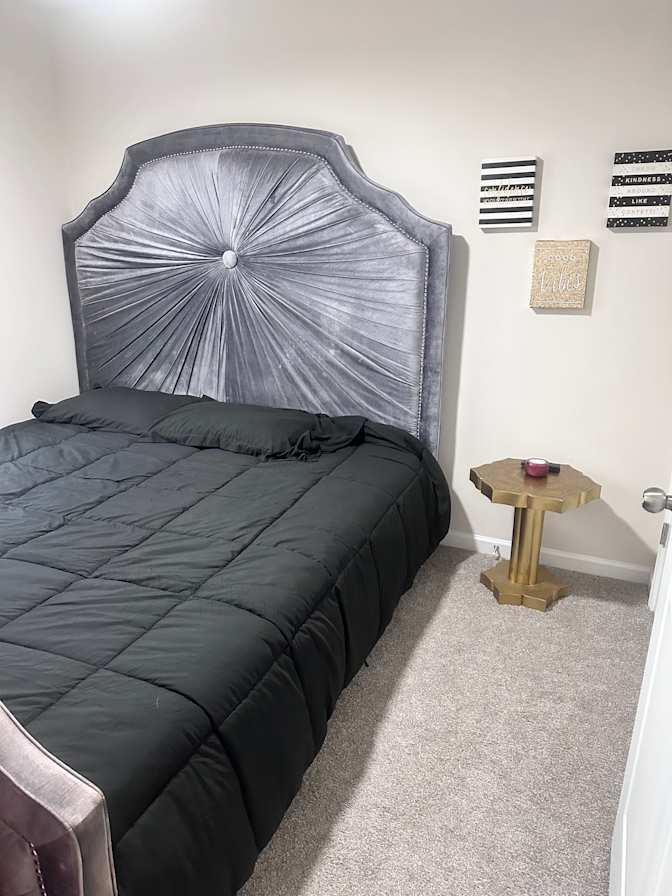Niodia's room