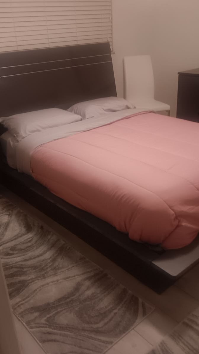 Donna's room